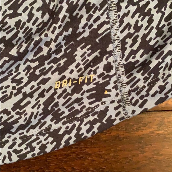 Nike Running Blue Graphic Dri-Fit Long Sleeve Top - Picture 9 of 11